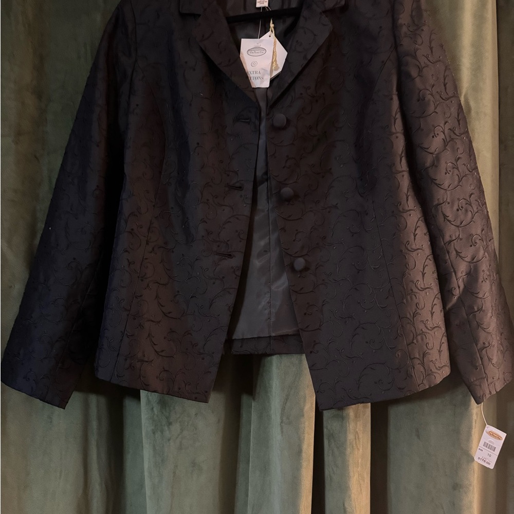 Brand New Talbots Navy 100% Silk Blazer with Embroidered Detailing